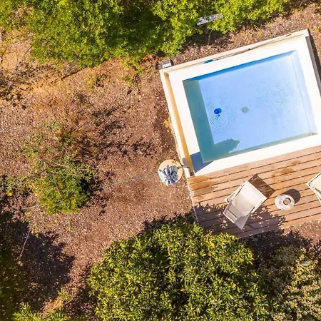 Апартаменты Laranjal Монкарапашу