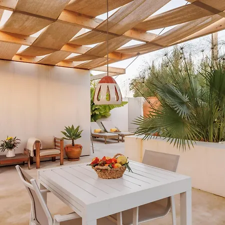 Laranjal Apartment