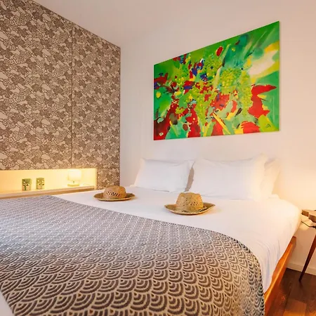 Laranjal Apartment *